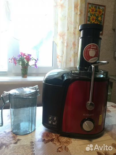 Соковыжималка scarlett