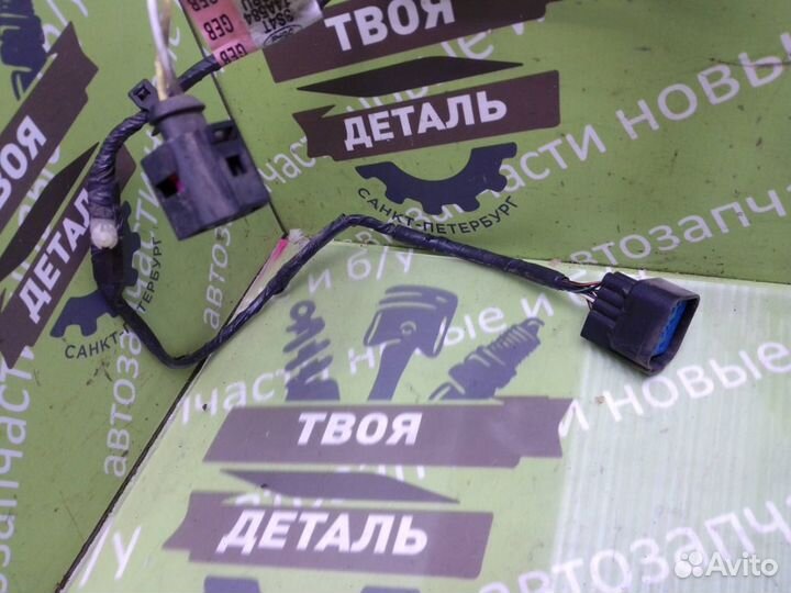 Коса двери передняя левая Ford Focus 1 USA седан