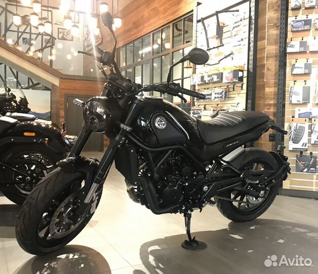Benelli Leoncino 500