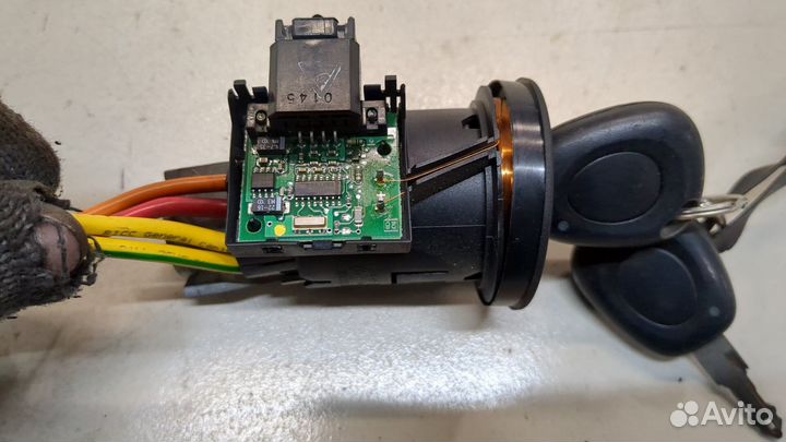 Замок зажигания Renault Scenic, 2000