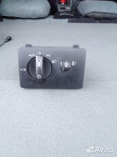 Блок управления освещением Ford Focus