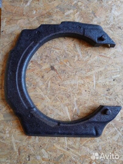 Ниша запасного колеса Audi A8 D4 long 4.2 cdra