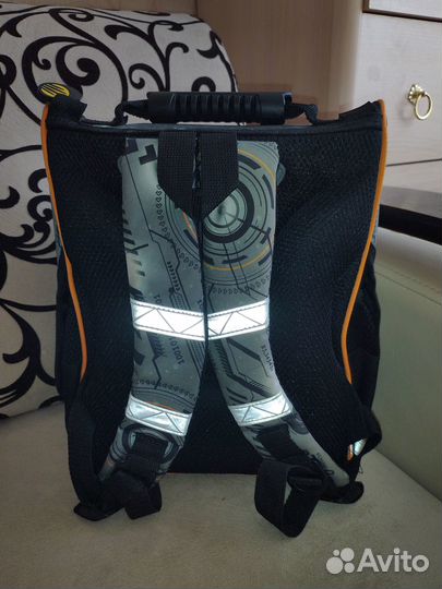 Портфель школьный для мальчика