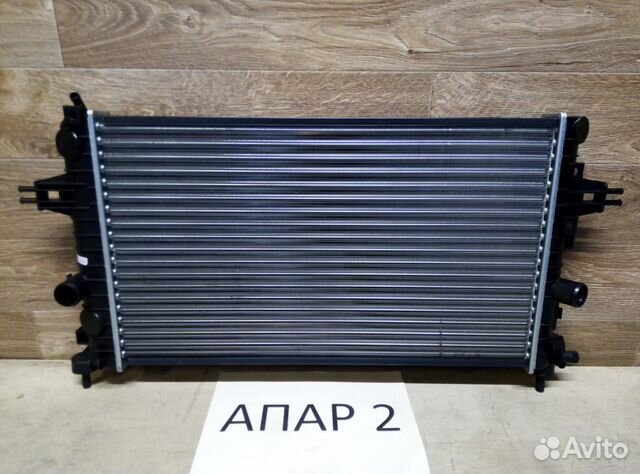 Радиатор двс Opel Astra Н 2004-2014