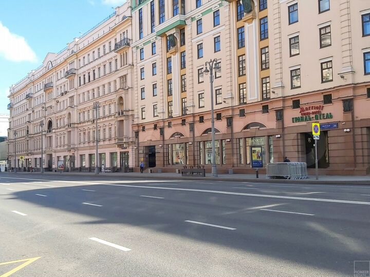 Торгово-офисное помещение 680-2550 кв.м на Тверско