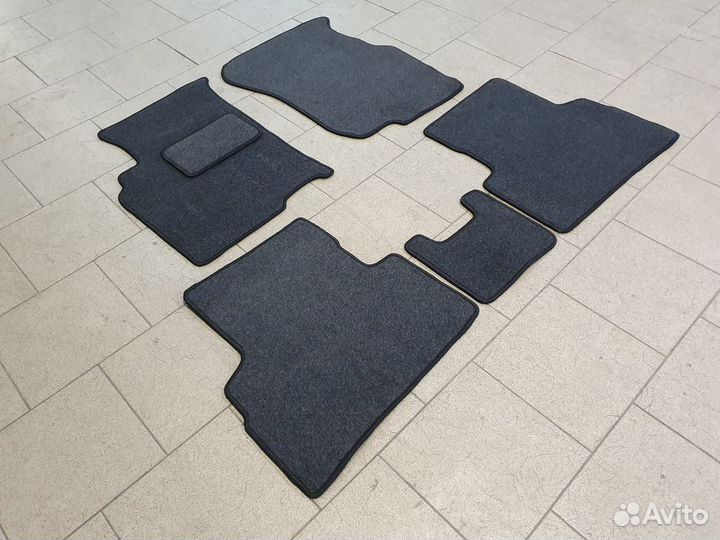 Коврики в салон Nissan Almera Tino (2000-2006)