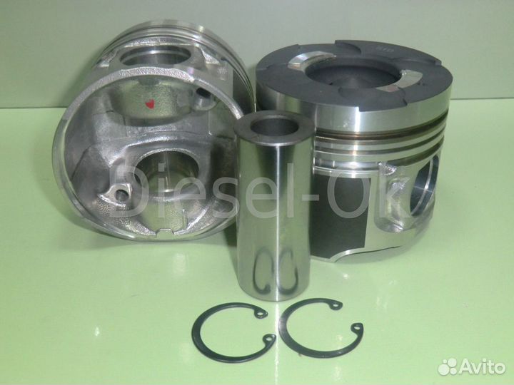 Поршни 4D56U DiD комплект 1110A594 1110A595