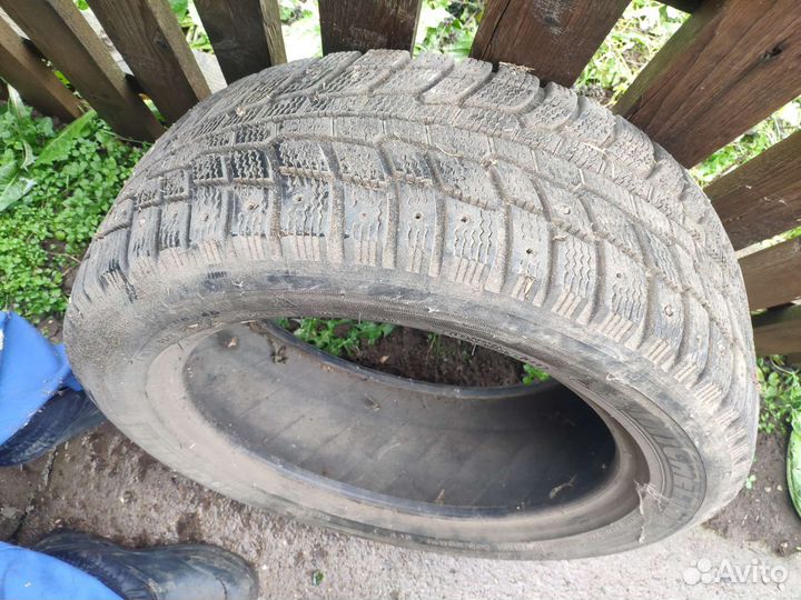 Continental ContiWinterViking 2 225/55 R16