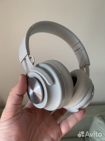 Беспроводные наушники TFN Bloom