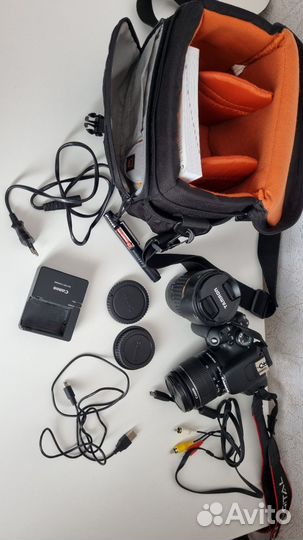 Зеркальный фотоаппарат Canon 600d