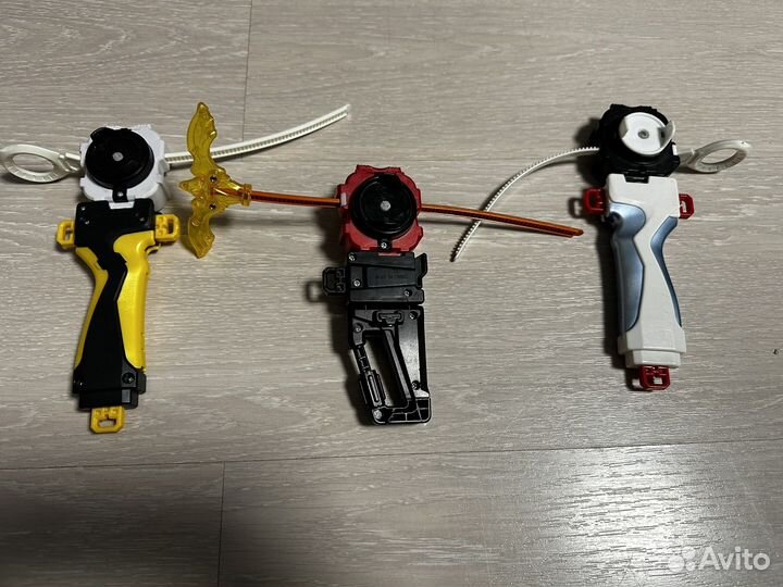 Волчок Beyblade 10 штук