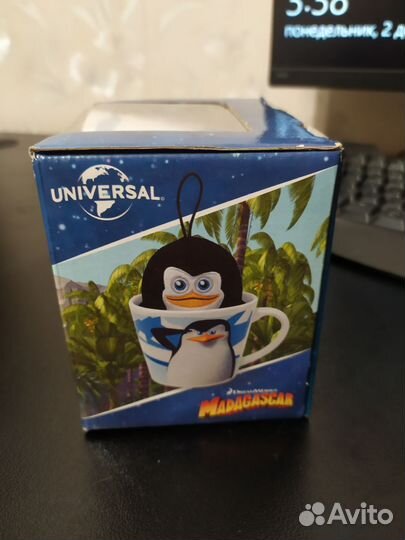 Кружка с игрушкой Madagascar
