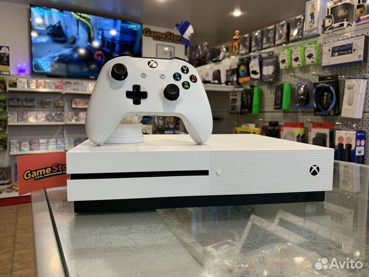 Microsoft Xbox One S 1TB