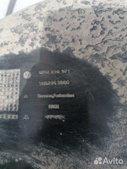 Подкрылок задний Фольксваген Поло 5