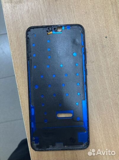 Средняя часть для телефона