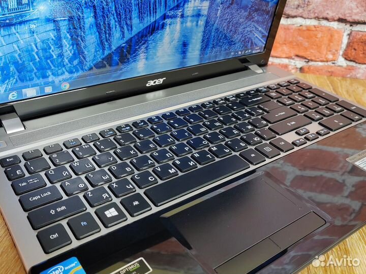 Ноутбук Acer Core i3 3110M/GeF GT 630M/8Gb/SSD
