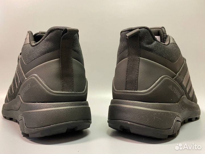 Кроссовки adidas terrex swift зимние