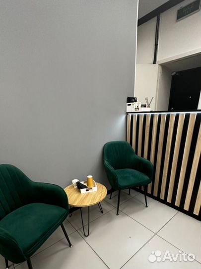 Действующий магазин женской одежды (шоурум)