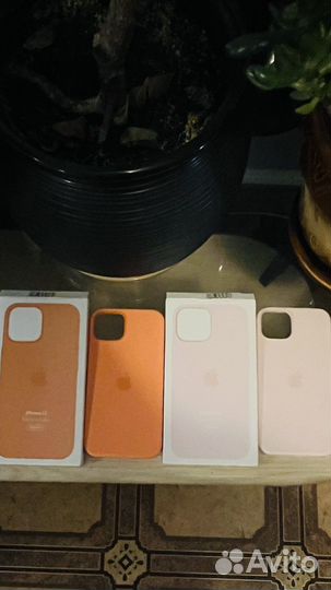Чехол на iphone13