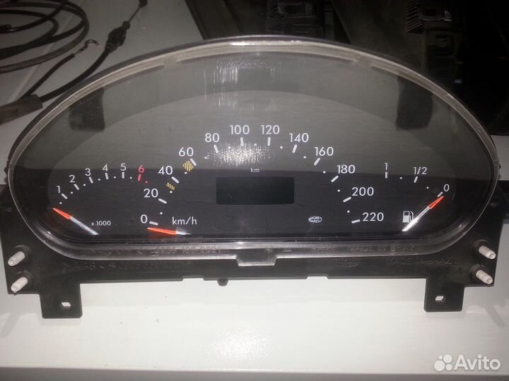 Щиток приборов мерседес оригинал б. у