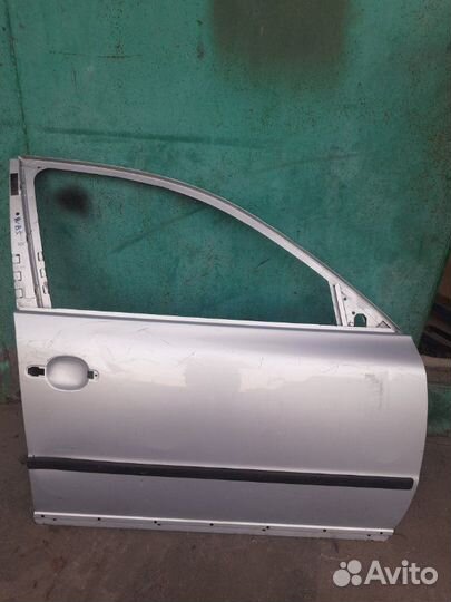 Дверь передняя правая Volkswagen Passat B5 B5+