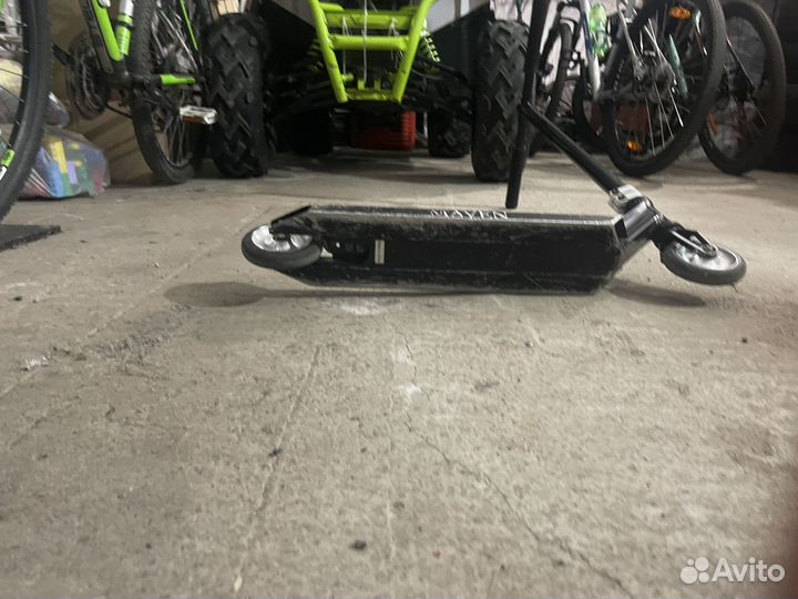 Трюковой самокат