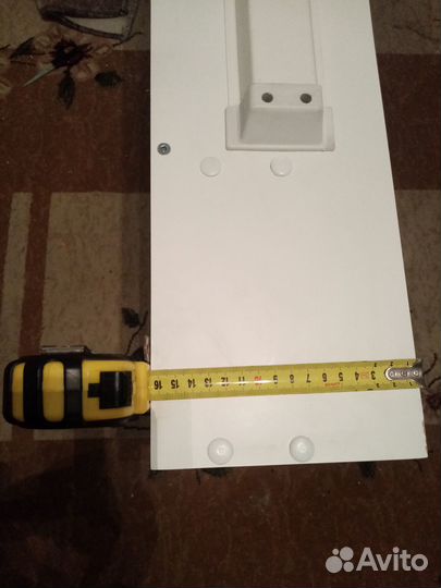 Зеркало с подсветкой и шкафчиками в ванную