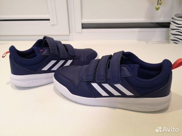 Кроссовки кожаные, 38р, adidas Tensaur C