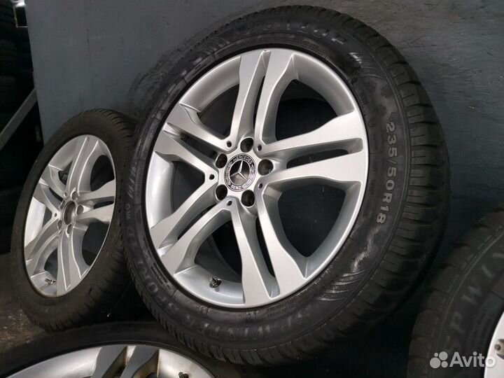 R18 Dunlop SP Winter Sport 4D 235/50, PCD 5x112 DIA 66.6