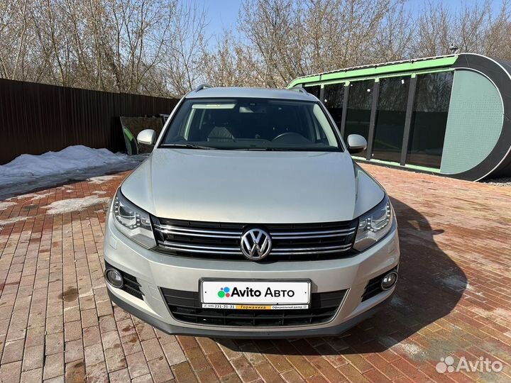 Volkswagen Tiguan 2.0 AT, 2012, 124 884 км