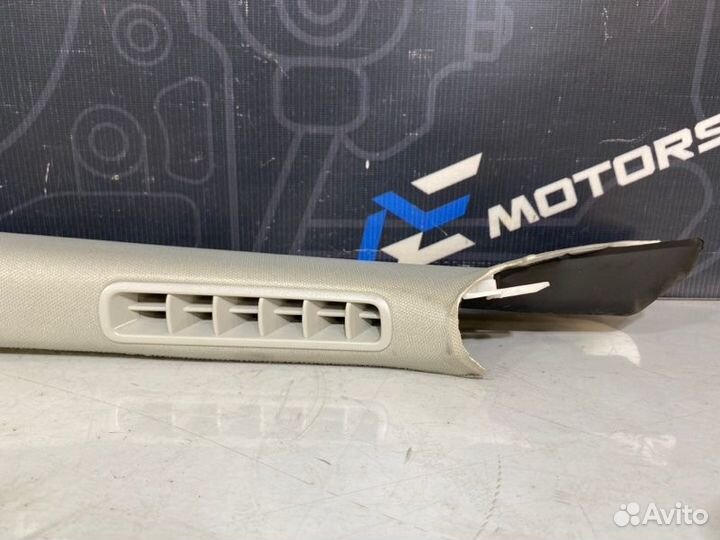 Обшивка салона левая Volkswagen Passat Variant B6