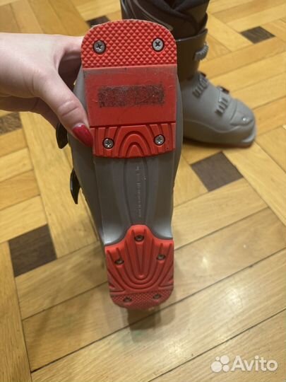 Горнолыжные ботинки детские