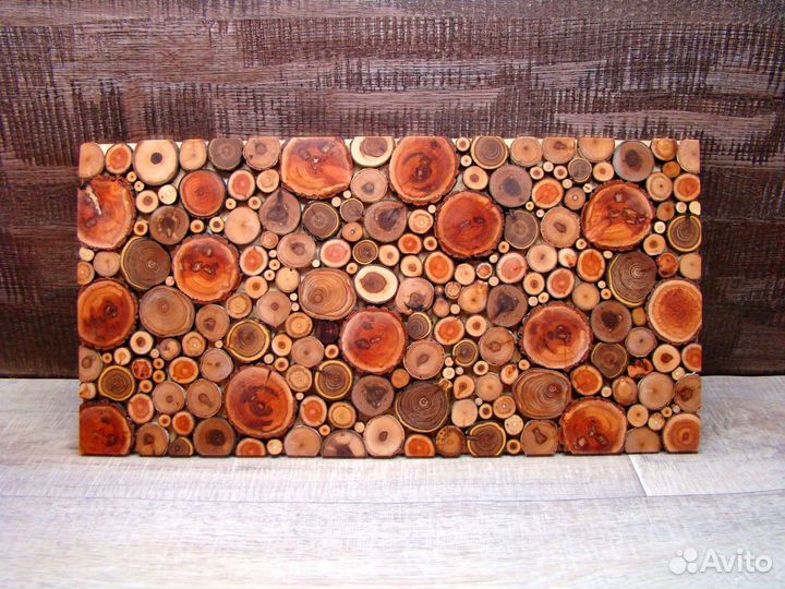 Панно из спилов дерева 30см х 60см
