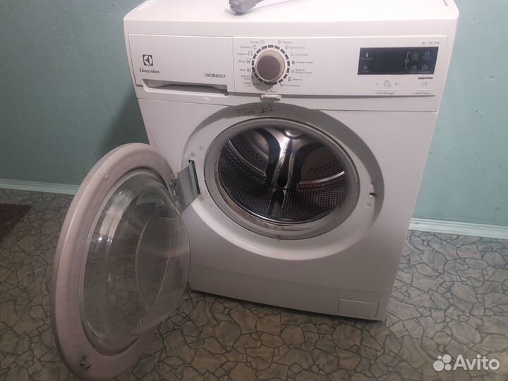 Стиральная машина Eletrolux на запчасти б/у