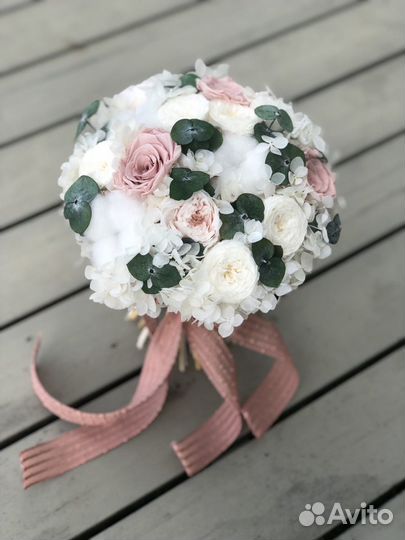 Букет невесты из сухоцветов и стаб. Цветов