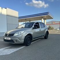 Renault Sandero 1.4 MT, 2012, 180 000 км, с пробегом, цена 420 000 руб.