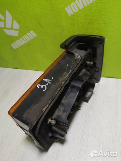 Фонарь задний наружный левый Фольксваген Гольф 2