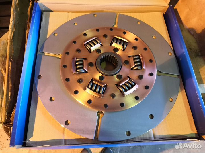 Запчасти на погрузчики Komatsu SK714-5