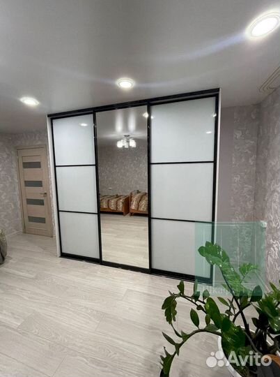 Шкаф стенка