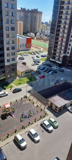 2-к. квартира, 60 м², 10/12 эт.