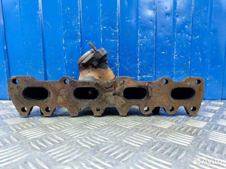 Коллектор выпускной Mercedes-Benz C-Class W202 2.0