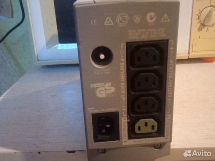 Ибп back-ups cs 500