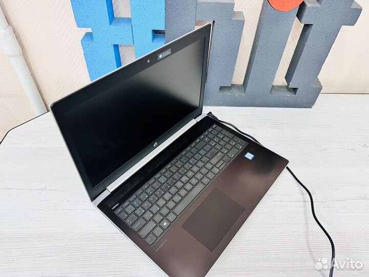 Ноутбук HP i5-8250u 16gb ssd 500gb 930mx