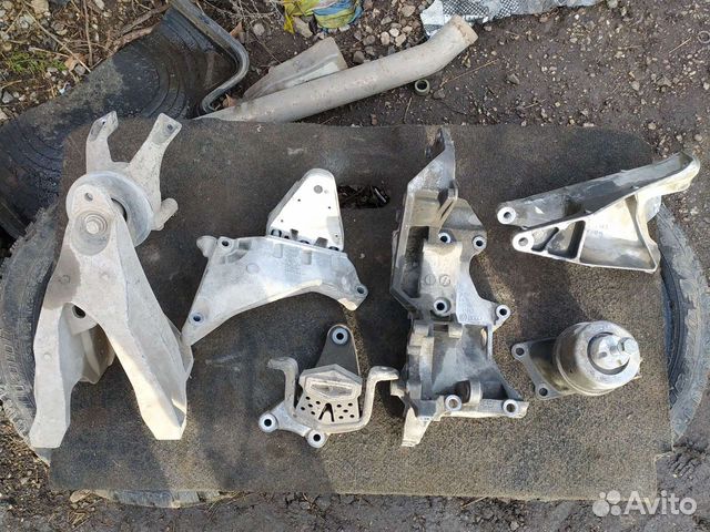 Кронштейны двс volkswagen Т5