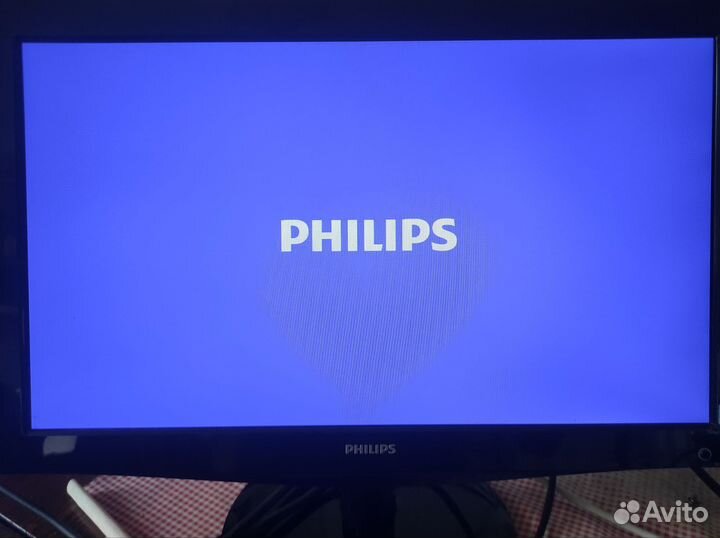 Монитор Philips 19