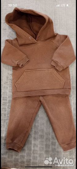 Костюм не много с утеплением 80р в