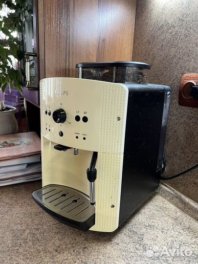 Кофемашина Krups EA810770