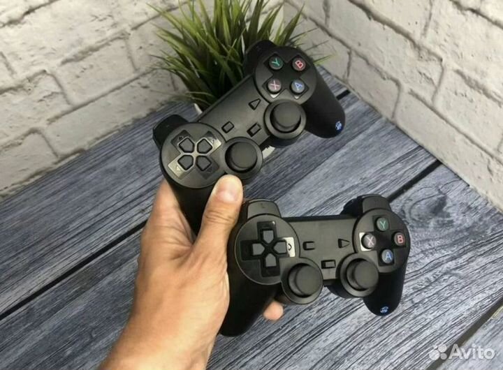 Игровая приставка 10 000 игр