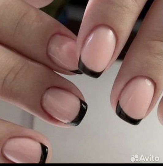 Маникюр педикюр