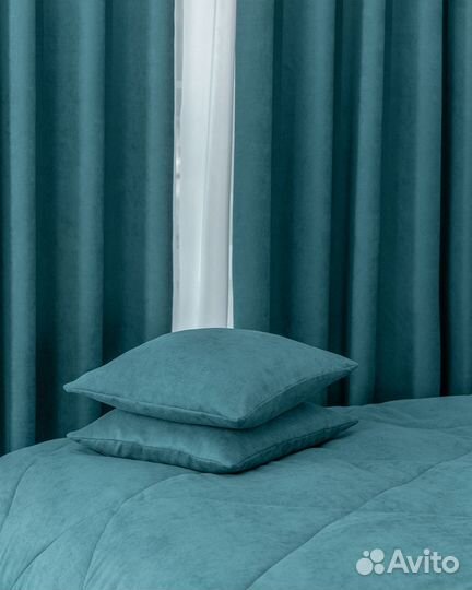 Покрывало новое Эдем синяя птица на диван